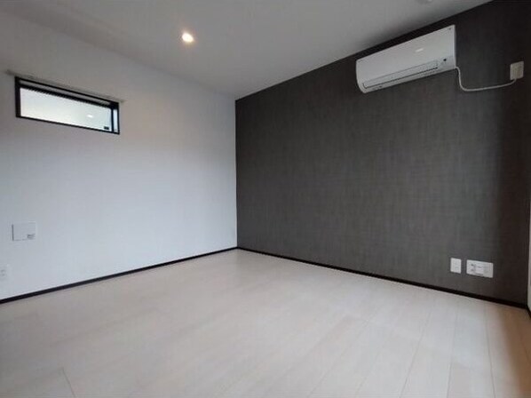 REGALEST泉中央の物件内観写真